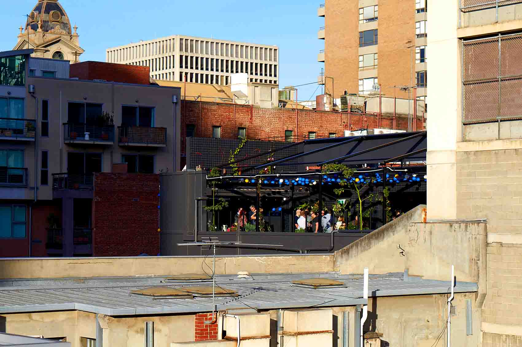 Loop Rooftop & Project Space<br/>Best Rooftop Bars