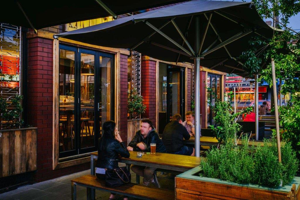 Wonderland Bar <br/> Outdoor Beer Gardens