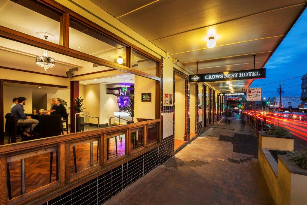 Crows Nest Hotel <br/> Best Outdoor Bars