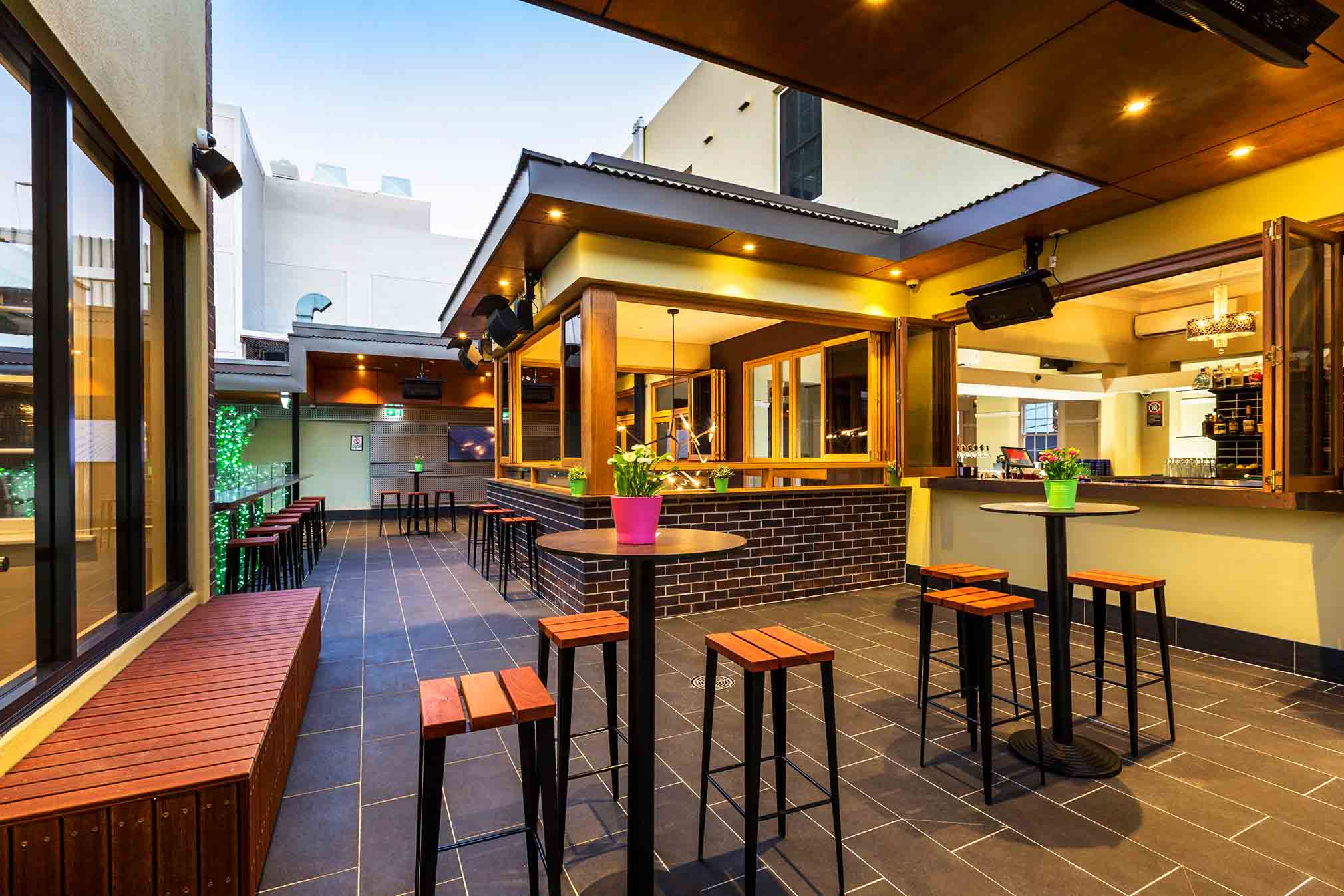 Crows Nest Hotel <br/> Best Outdoor Bars