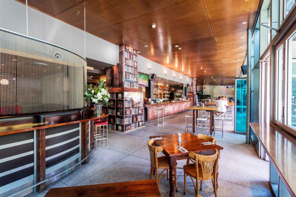 Story Bridge Hotel <br/> Best Waterfront Bars