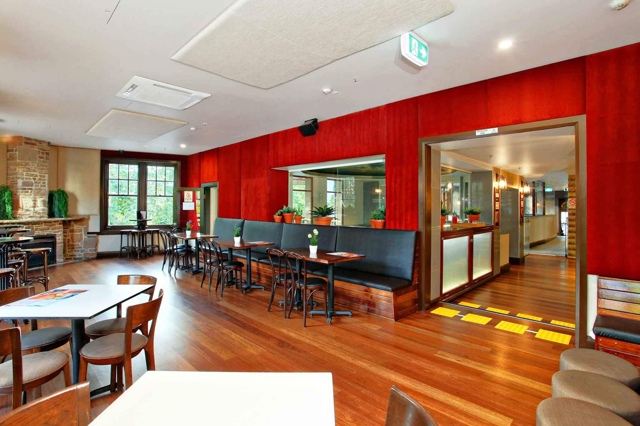 Madison Hotel <br/>Outdoor Pubs Sydney