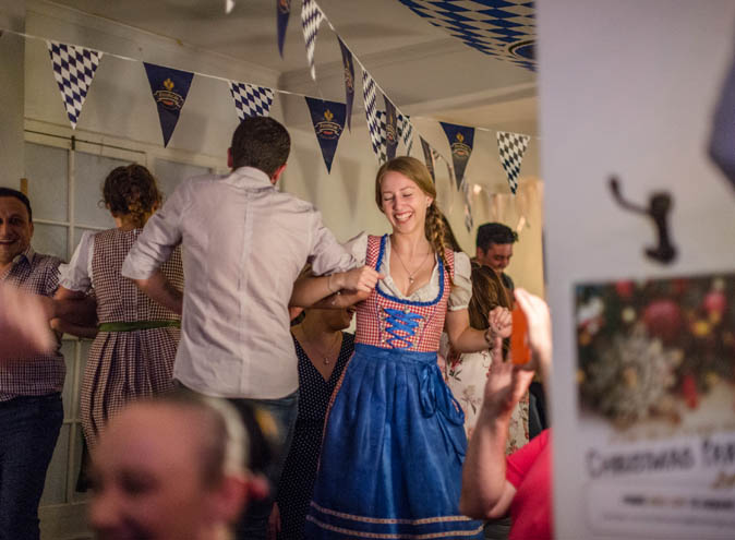 Hofbrauhaus –</br> Bavarian Restaurants