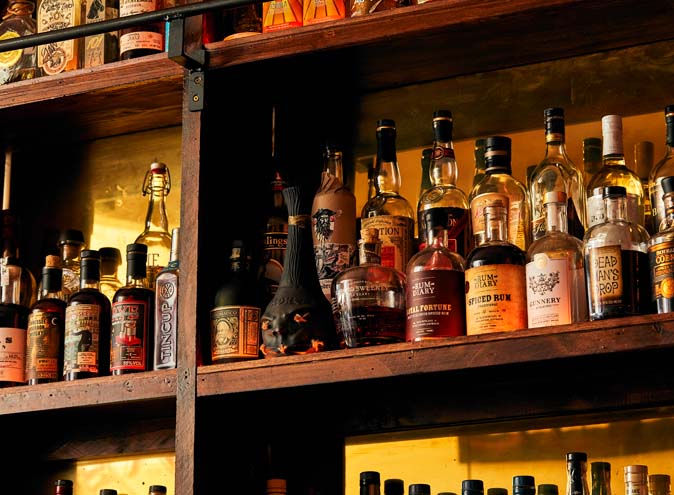 White Oaks Saloon <br/> Top Americana Bars