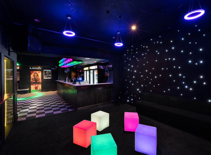 Club Retro <br/> Fun CBD Nightclubs