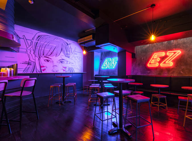 GG EZ <br/> E-Sports Bars