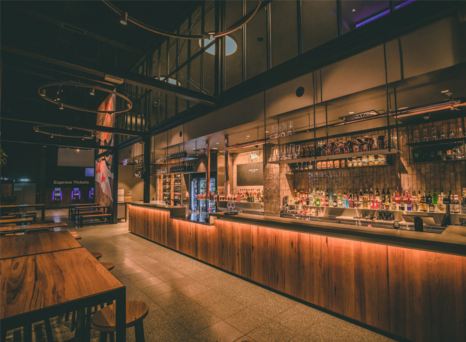 Roc’s Social M-city <br/>Modern Bars