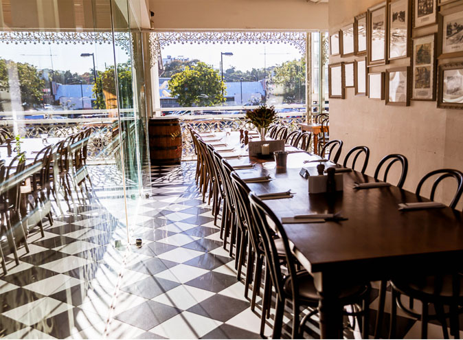 Regatta Hotel <br> Beautiful Restaurants